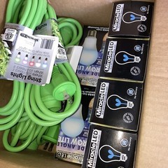 Miracle LED Single-Socket 6ft Corded Indoor Greenhouse Kit with 6 Pack