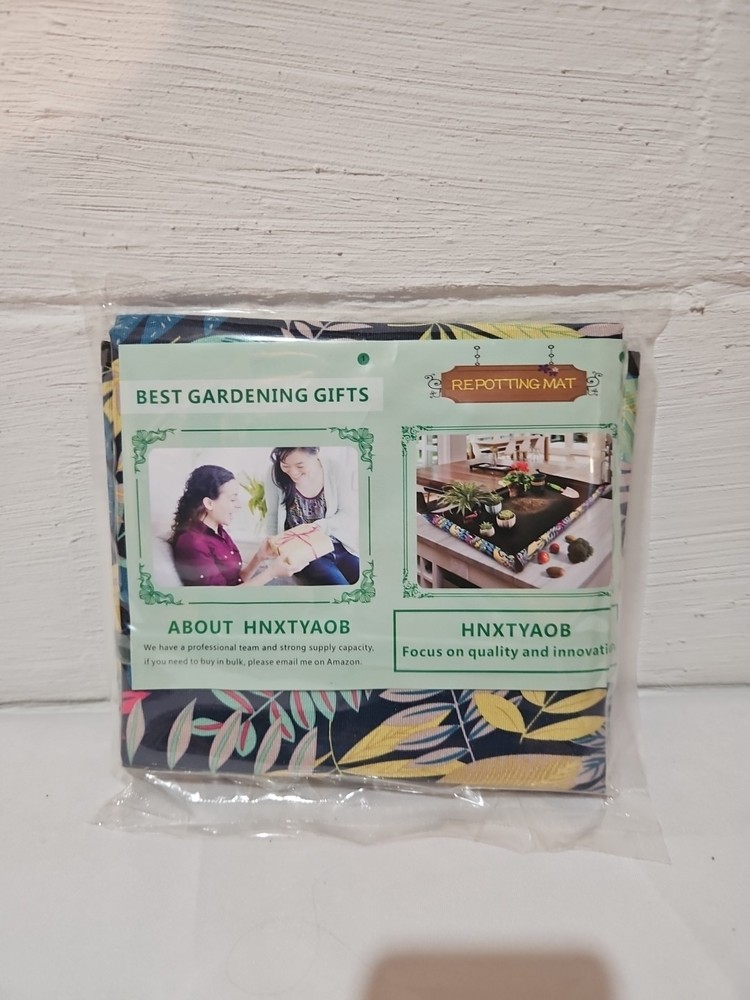 HNXTYAOB Repotting Mat for Indoor Plant Transplanting and Mess Control 29.5X29.5