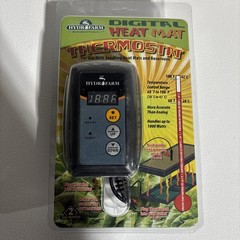 Jump Start Heat Mat Thermostat Digital Probe Brand New 120 V Reptiles