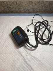 Hydrofarm Jump Start Digital Temperature Controller for Heat Mats