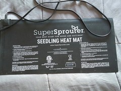 Super Sprouter Seedling Heat Mat – 20W – 10in x 20in