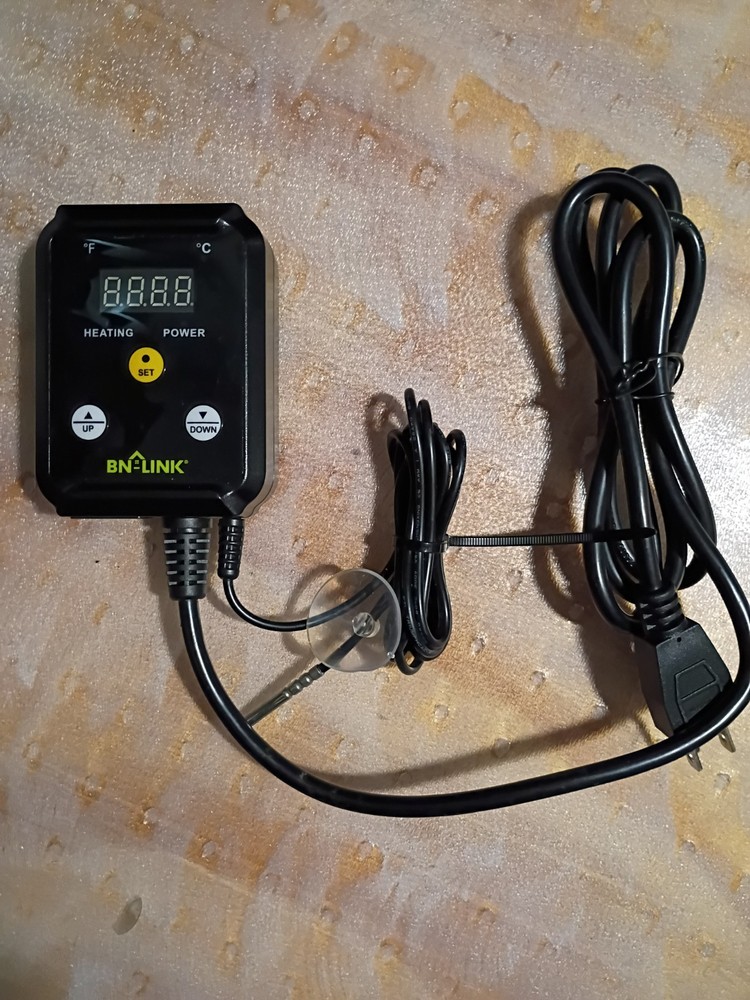 BN-LINK Digital Temperature Controller Thermostat Outlet *For Heat Mat Seed 120V